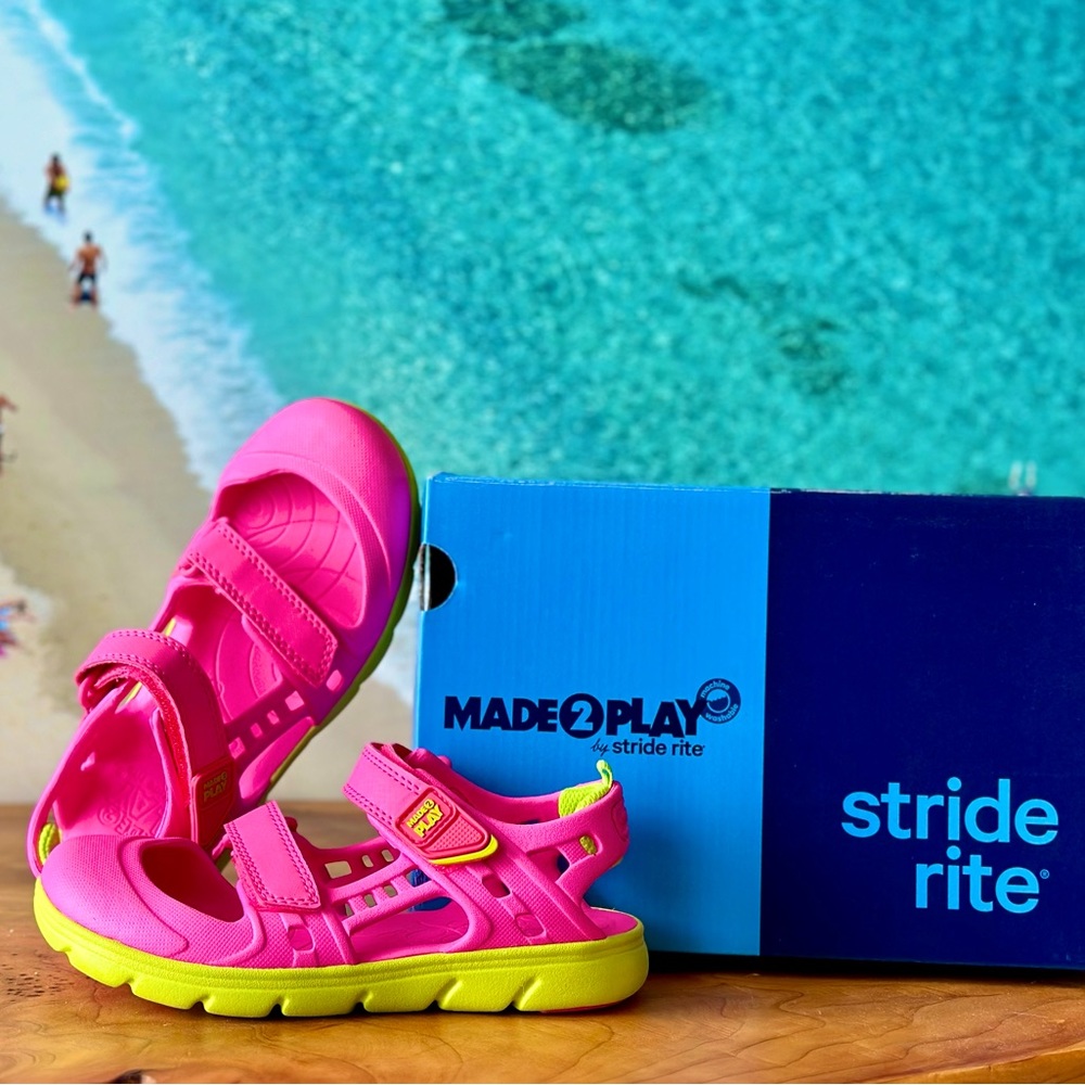 STRIDE RITE ☀️🏖️ Little girls size 1 “made2play” shoe/sandal